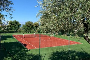 Sport court