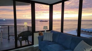 Living room view!! The sky was ablaze with the fire of the setting sun!
