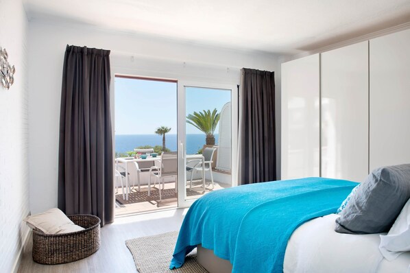 Master bedroom Cap Sa Sal Turquesa