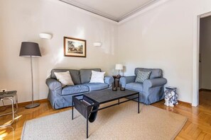 Living room with a view of the entrance