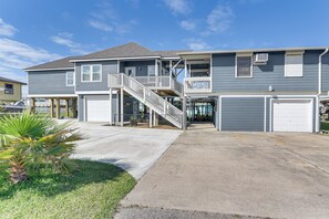 Exterior | 2-Unit Property - Ideal For Groups | Covered Deck & Patio