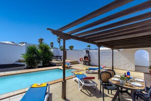 Villa Jade image