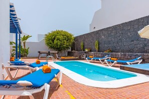 Villa Manuela image