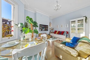 Bright Apartment Bay window