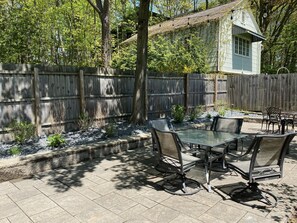 Shared Outdoor Patio w/ Garden Seating