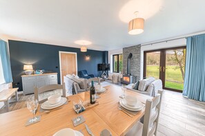 Cow Barn Lake District, dining table