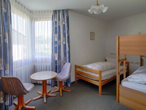 Ferienwohnung Rosenstraße 10, min. 85qm, 2 Schlafzimmer max. 6 Personen-Ferienwohnungen Rosenstraße