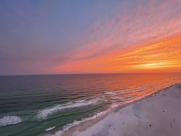 Every sunset from the 17th floor balcony is unique. Enjoy the view.