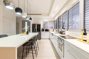 The Luxury Kitchen
