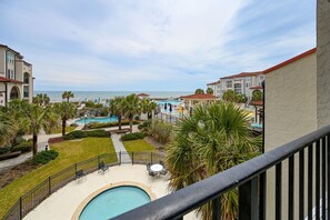 Three Pools and Two Hot Tubs