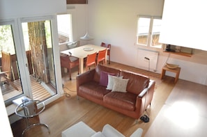 Open plan living room with dining area