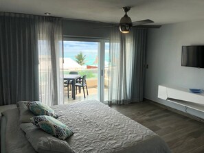 A stellar ocean view from bed!
