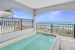 Private Gulf Front Hot Tub