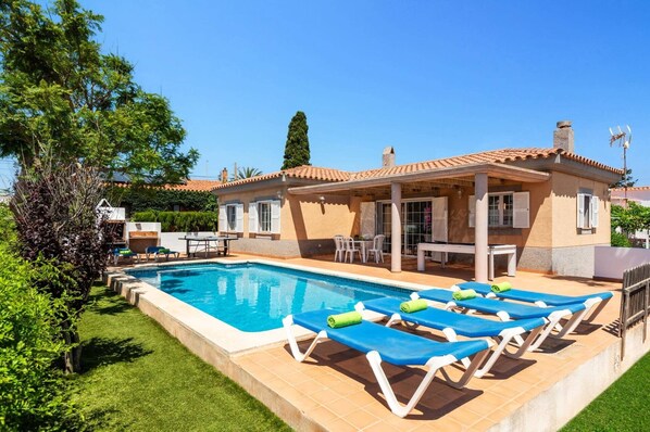Villa Lantana image