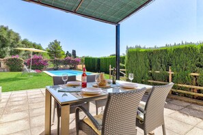 Villa Olivo image