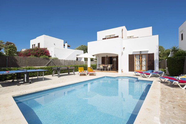 Villa Roig image
