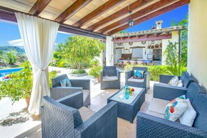 Villa S'Olivellas image