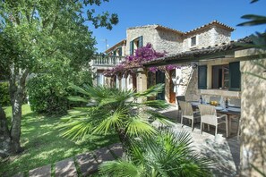 Villa Vidrier II image