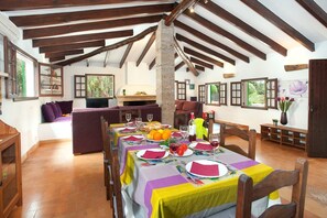 Villa Vilar De Baix image