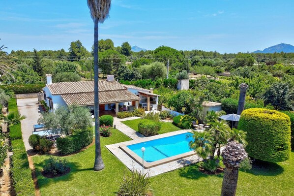 Villa Moreno image