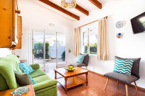 Villa Iris Prima image