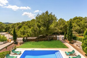 Villa Serafina image