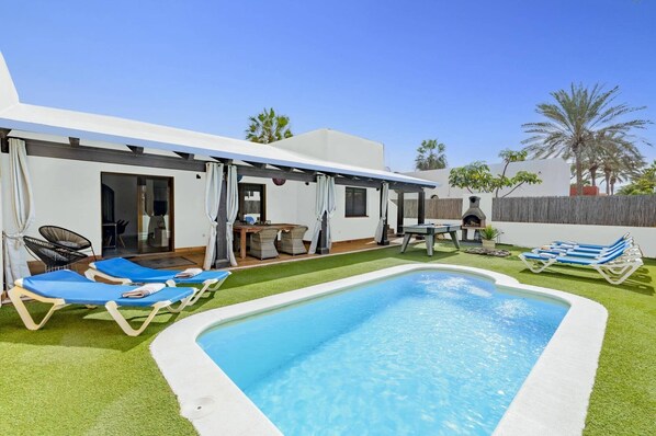 Villa Papagayo Deluxe image