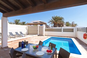 Villa Juliana image