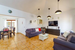 Villa Maca image