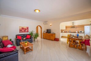 Villa Pacifico image