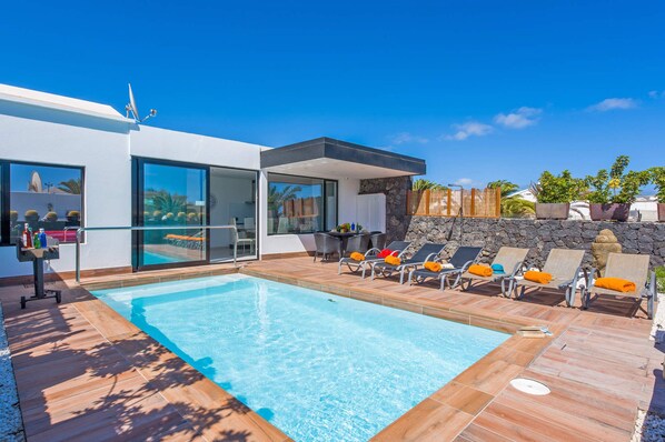 Villa Kikay image