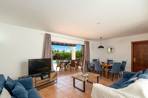 Villa Yaiza image