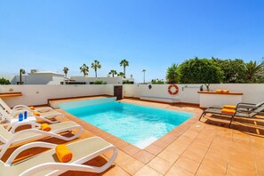 Villa Cielos image