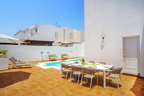 Villa Laurona image