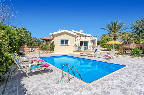 Villa Marios image
