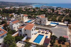 Villa Katina image