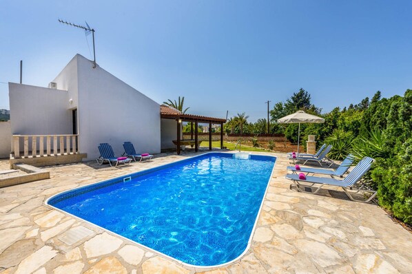 Villa Theo Sapphire image