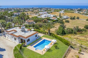Villa Rhea image