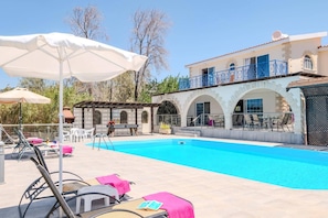 Villa Danae Coral Bay image