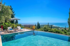 Villa Morea image