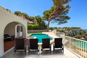 Villa Olives image