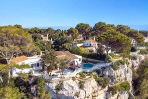 Villa Olives image