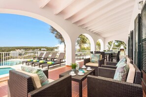 Villa Olives image