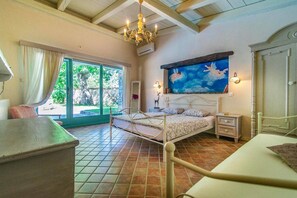 Villa Marelica image