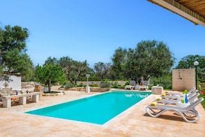 Villa La Pagghiara image
