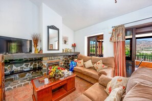 Villa Maravillas image