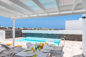 Villa Femes image