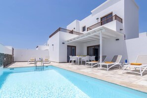 Villa Femes image