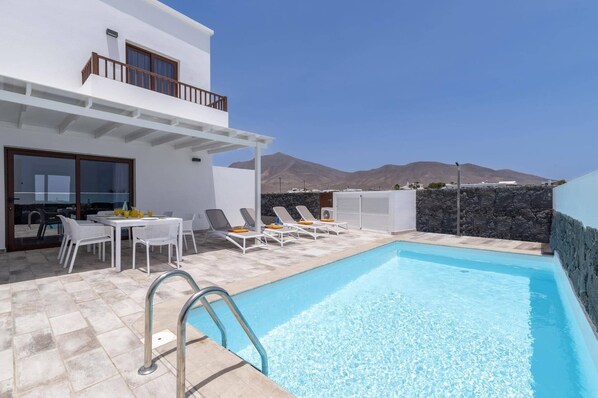 Villa Femes image
