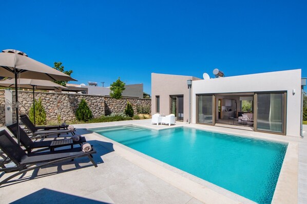 Villa Pasteli Sweet image